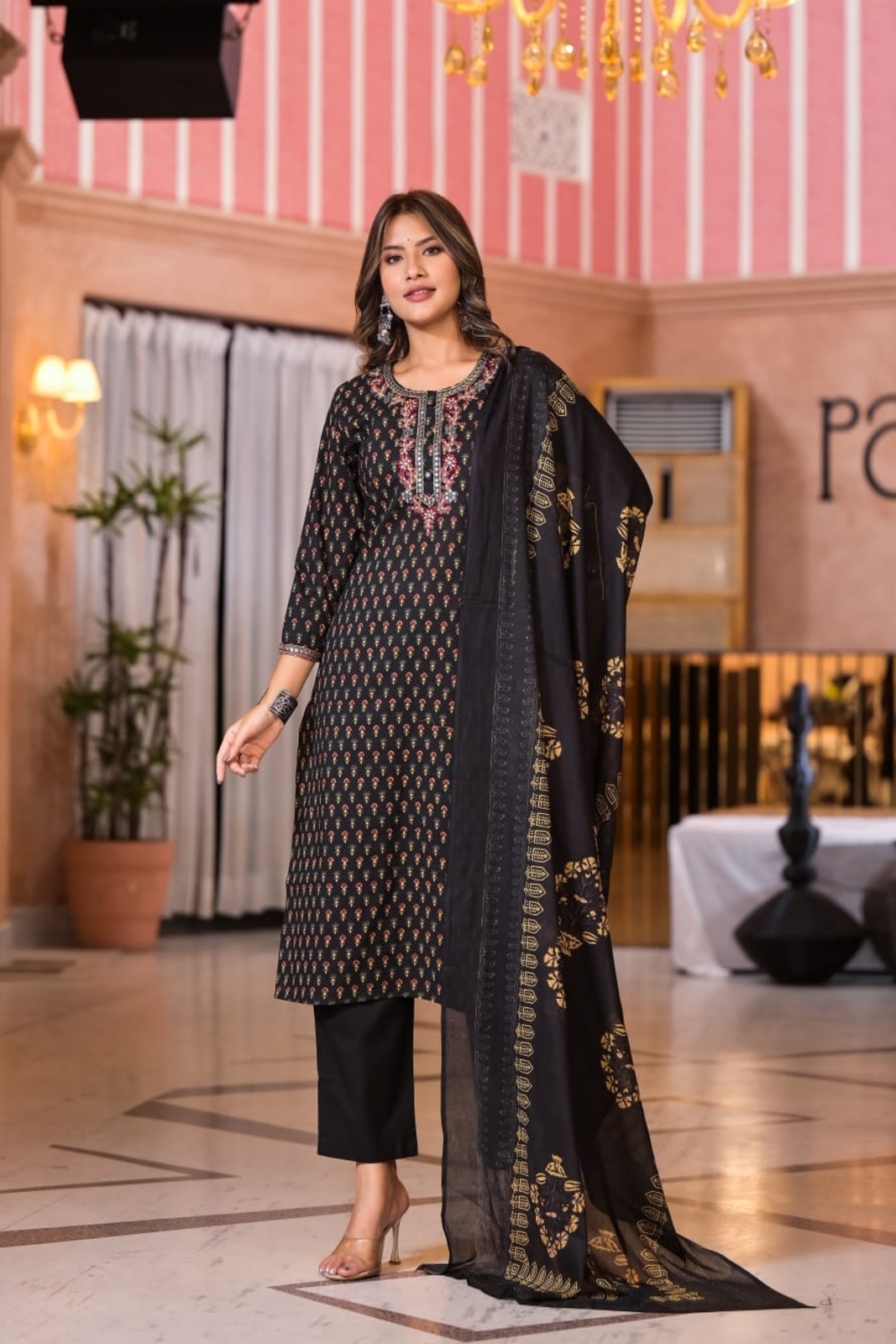 avanta_dupatta-set-97