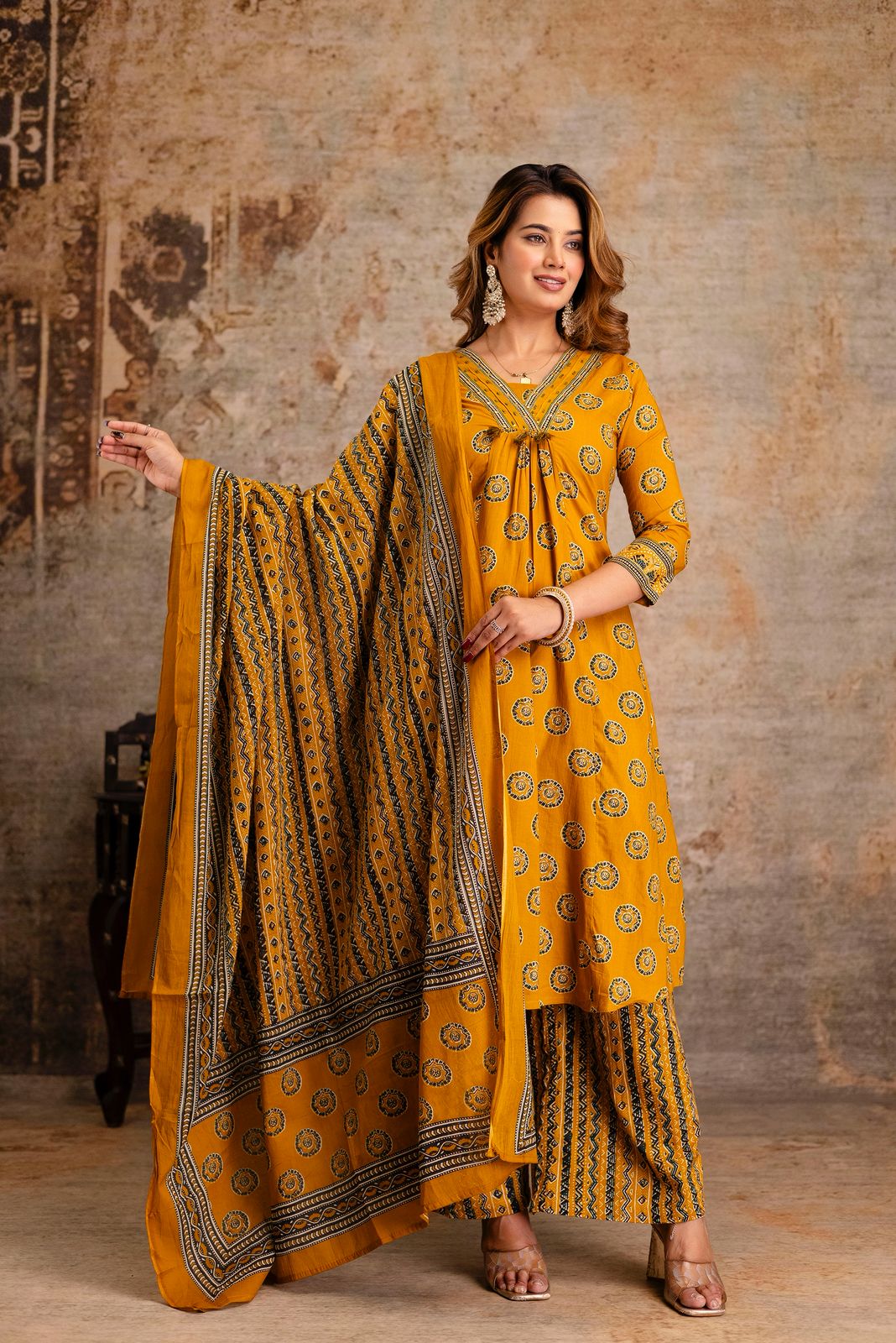 avanta_dupatta-set-220