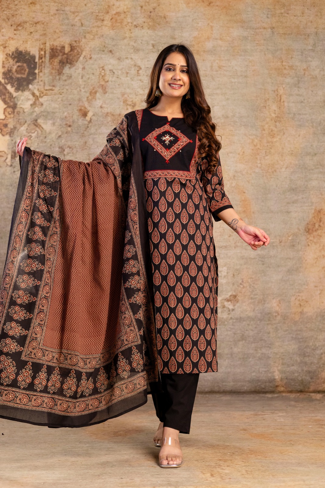 avanta_dupatta-set-243
