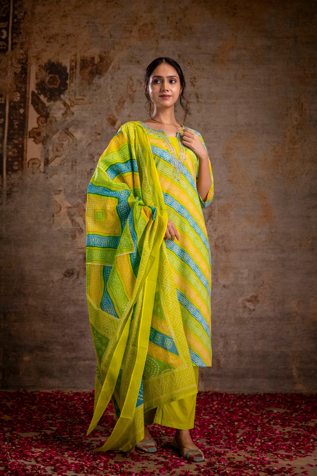 avanta_dupatta-set-264