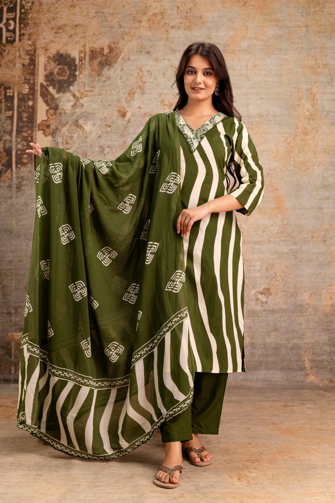 avanta_dupatta-set-296